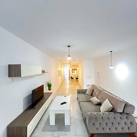 Apartment Swieqi Large 2bdr Maisonette With Yard By Pmi Is-Swieqi