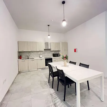 Swieqi Large 2bdr Maisonette With Yard By Pmi